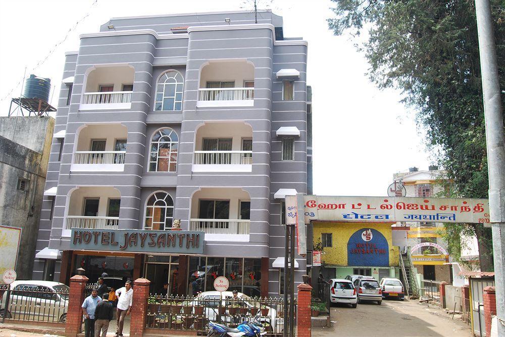Hotel Jaysanthi Ooty Kültér fotó
